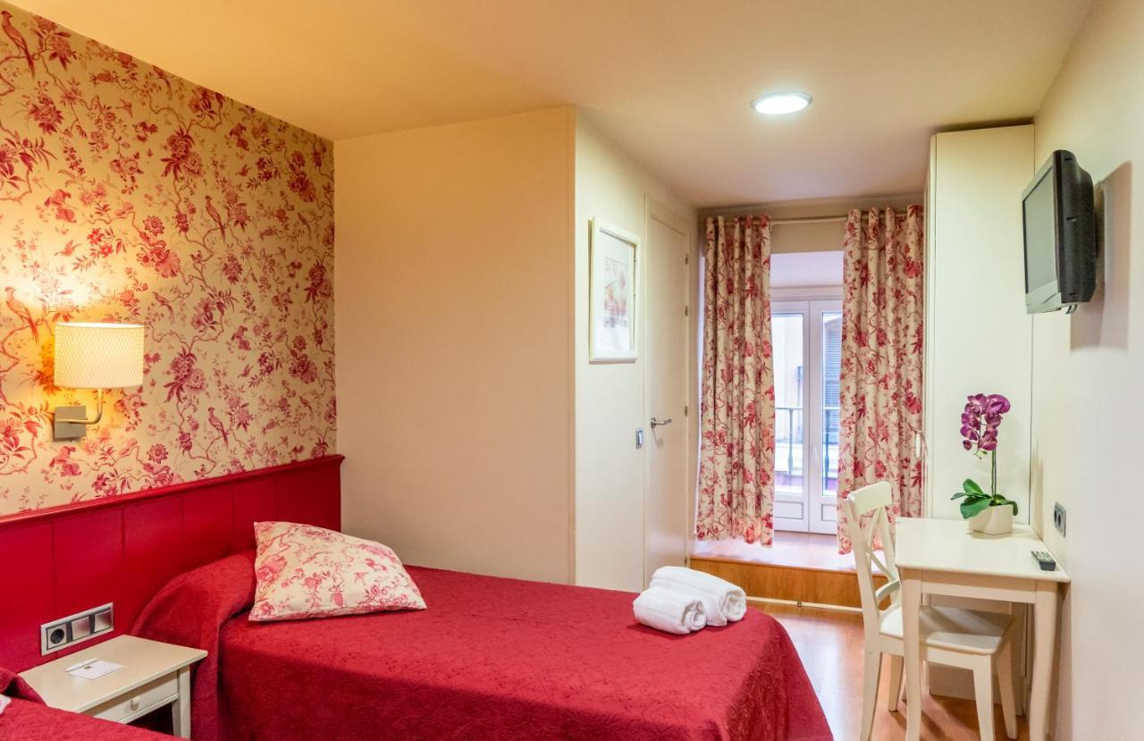 Hostal Matheu Madrid Eksteriør billede