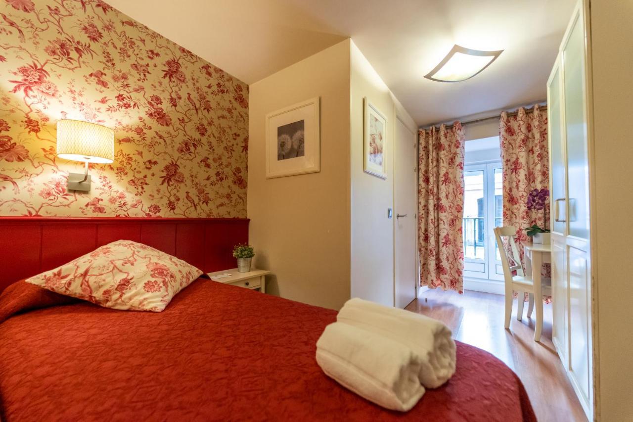 Hostal Matheu Madrid Eksteriør billede