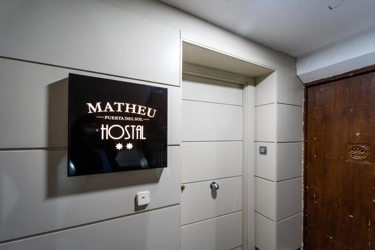 Hostal Matheu Madrid Eksteriør billede