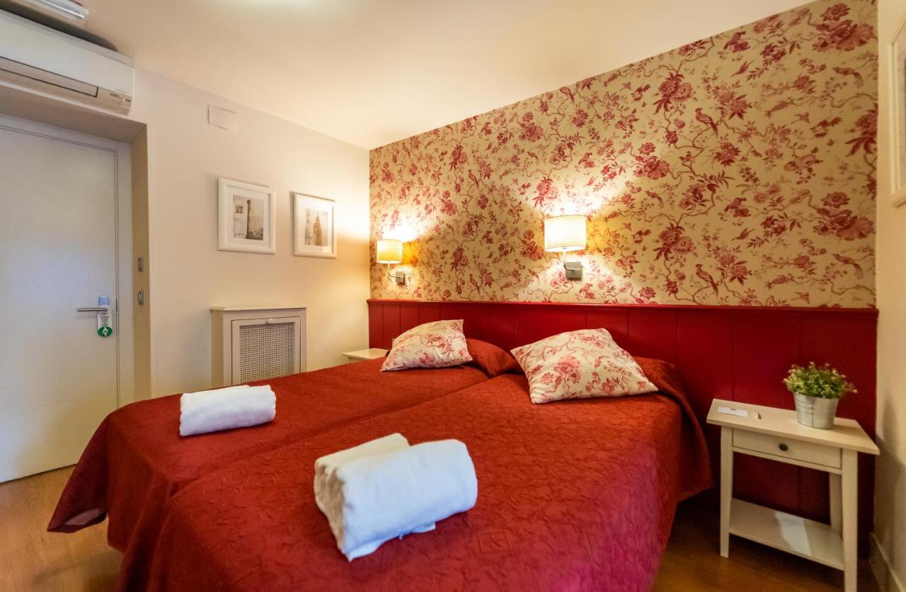 Hostal Matheu Madrid Eksteriør billede