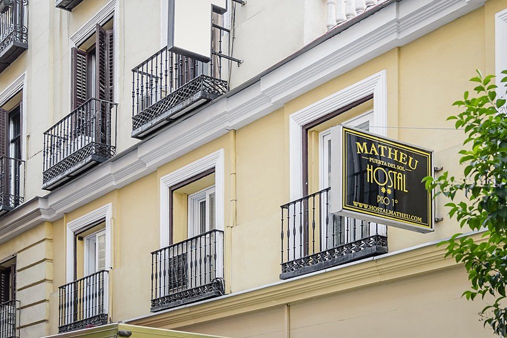 Hostal Matheu Madrid Eksteriør billede